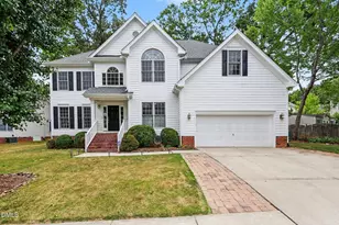 1810 Turning Leaf Ln, Durham, NC 27712 - Photo 2