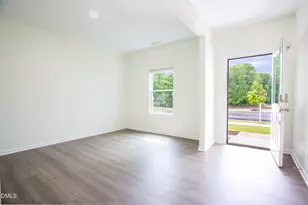 1113 Umstead Grv Wy, Durham, NC 27712 - Photo 4