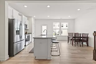 702 Rdg Clf Ln, Zebulon, NC 27597 - Photo 2