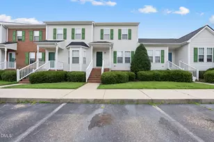 1915 Stroll Cir, Fuquay-Varina, NC 27526 - Photo 2