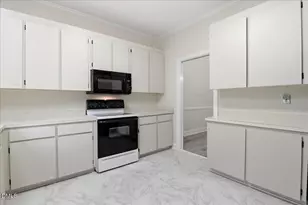 1311-E4 NW Forest Hills Road NW, Wilson, NC 27896 - Photo 26