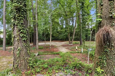 1311-E4 NW Forest Hills Road NW #E4, Wilson, NC 27896 - Photo 18