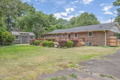 416 E Griswold Street, Selma, NC 27576 - Photo 38
