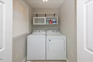 416 E Griswold St, Selma, NC 27576 - Photo 26