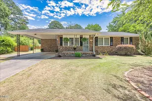 416 E Griswold St, Selma, NC 27576 - Photo 1