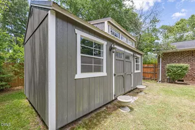 416 E Griswold Street, Selma, NC 27576 - Photo 34