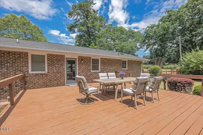 416 E Griswold Street, Selma, NC 27576 - Photo 36