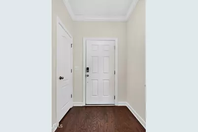 2139 Gregor Overlook Lane, Apex, NC 27502 - Photo 6