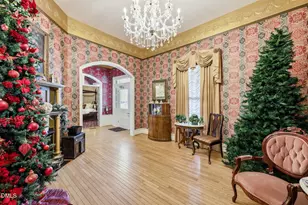 201 E Hill St, Benson, NC 27504 - Photo 24