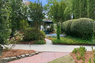 201 E Hill St, Benson, NC 27504 - Photo 14
