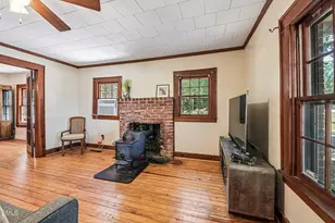 2207 Wildcat Creek Rd, Chapel Hill, NC 27516 - Photo 2