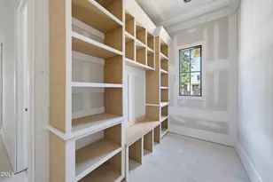 413 Pinecroft Dr, Raleigh, NC 27609 - Photo 12