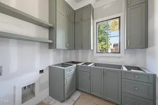 413 Pinecroft Dr, Raleigh, NC 27609 - Photo 10