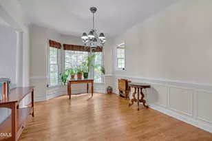 504 Manor Rdg Dr, Carrboro, NC 27510 - Photo 10