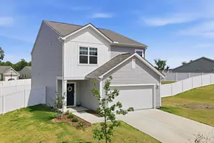 720 Shepard Rock Dr, Zebulon, NC 27597 - Photo 2
