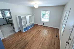 531 Lakeshore Dr, Hillsborough, NC 27278 - Photo 2