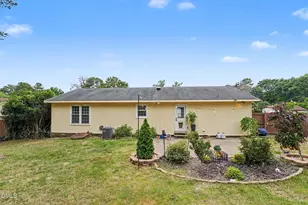 3324 Hunting Bay Dr, Spring Lake, NC 28390 - Photo 16
