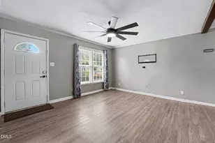 3324 Hunting Bay Dr, Spring Lake, NC 28390 - Photo 4
