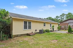 3324 Hunting Bay Dr, Spring Lake, NC 28390 - Photo 14
