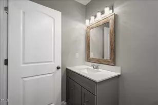405 Ridley St, Louisburg, NC 27549 - Photo 16