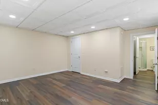 7310 Summerland Dr, Raleigh, NC 27612 - Photo 20