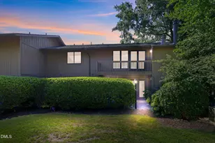 306 Oak Tree Dr, Chapel Hill, NC 27517 - Photo 2