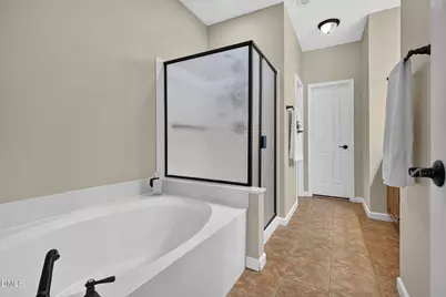 1060 Kingston Grove Drive, Cary, NC 27519 - Photo 34