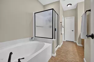1060 Kingston Grove Dr, Cary, NC 27519 - Photo 34