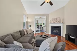 1060 Kingston Grove Dr, Cary, NC 27519 - Photo 12