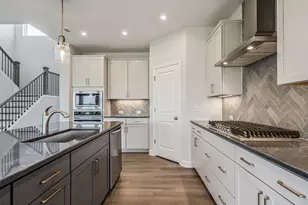 49 Reflection Pkwy, Fuquay Varina, NC 27526 - Photo 8