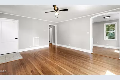 609 E Maynard Avenue, Durham, NC 27704 - Photo 8