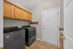 102 Hemingford Grey Ct, Cary, NC 27518 - Photo 34