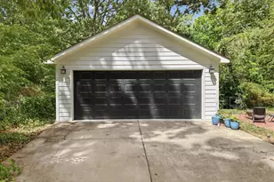 2804 Pidgeon Hill Rd, Raleigh, NC 27613 - Photo 22