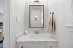 2804 Pidgeon Hill Rd, Raleigh, NC 27613 - Photo 12
