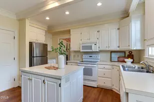3102 Eton Rd, Raleigh, NC 27608 - Photo 14