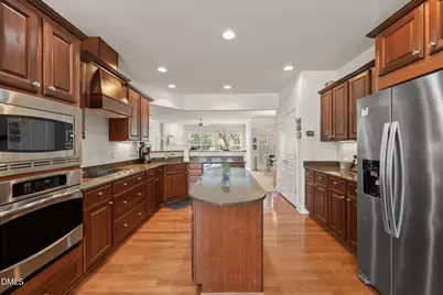107 Repton Court, Cary, NC 27519 - Photo 12