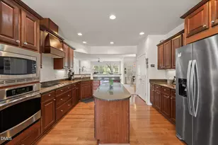107 Repton Ct, Cary, NC 27519 - Photo 12