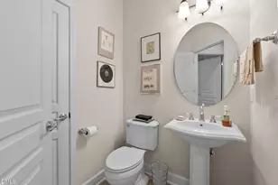 107 Repton Ct, Cary, NC 27519 - Photo 34