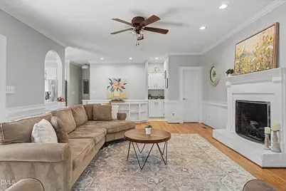5517 N Hawthorne Way, Raleigh, NC 27613 - Photo 12