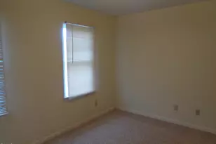 8031 Perry Creek Rd, Raleigh, NC 27616 - Photo 12