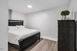 5953 Dixon Dr, Raleigh, NC 27609 - Photo 26