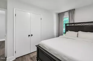 5953 Dixon Dr, Raleigh, NC 27609 - Photo 30