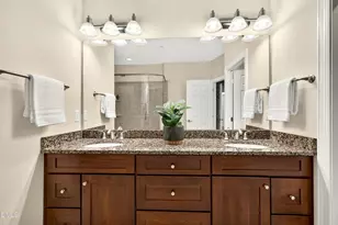 10510 Sablewood Dr, Raleigh, NC 27617 - Photo 30
