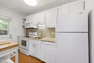635 Daniels St, Raleigh, NC 27605 - Photo 10