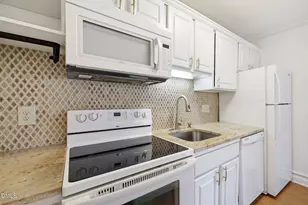 635 Daniels St, Raleigh, NC 27605 - Photo 12