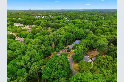 7312 Deer Track Drive, Raleigh, NC 27613 - Photo 40