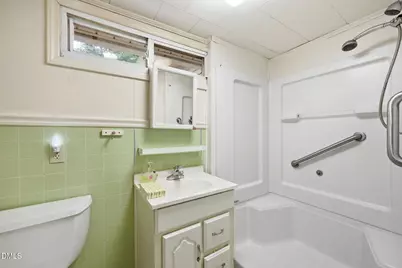 406 S Third Street, Mebane, NC 27302 - Photo 14