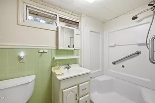 406 S Third St, Mebane, NC 27302 - Photo 14