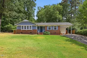 917 Cromarty Ave, Sanford, NC 27330 - Photo 1