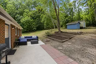 917 Cromarty Ave, Sanford, NC 27330 - Photo 18
